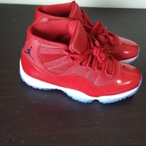 Nike  AIR  JORDAN 11 RETRO